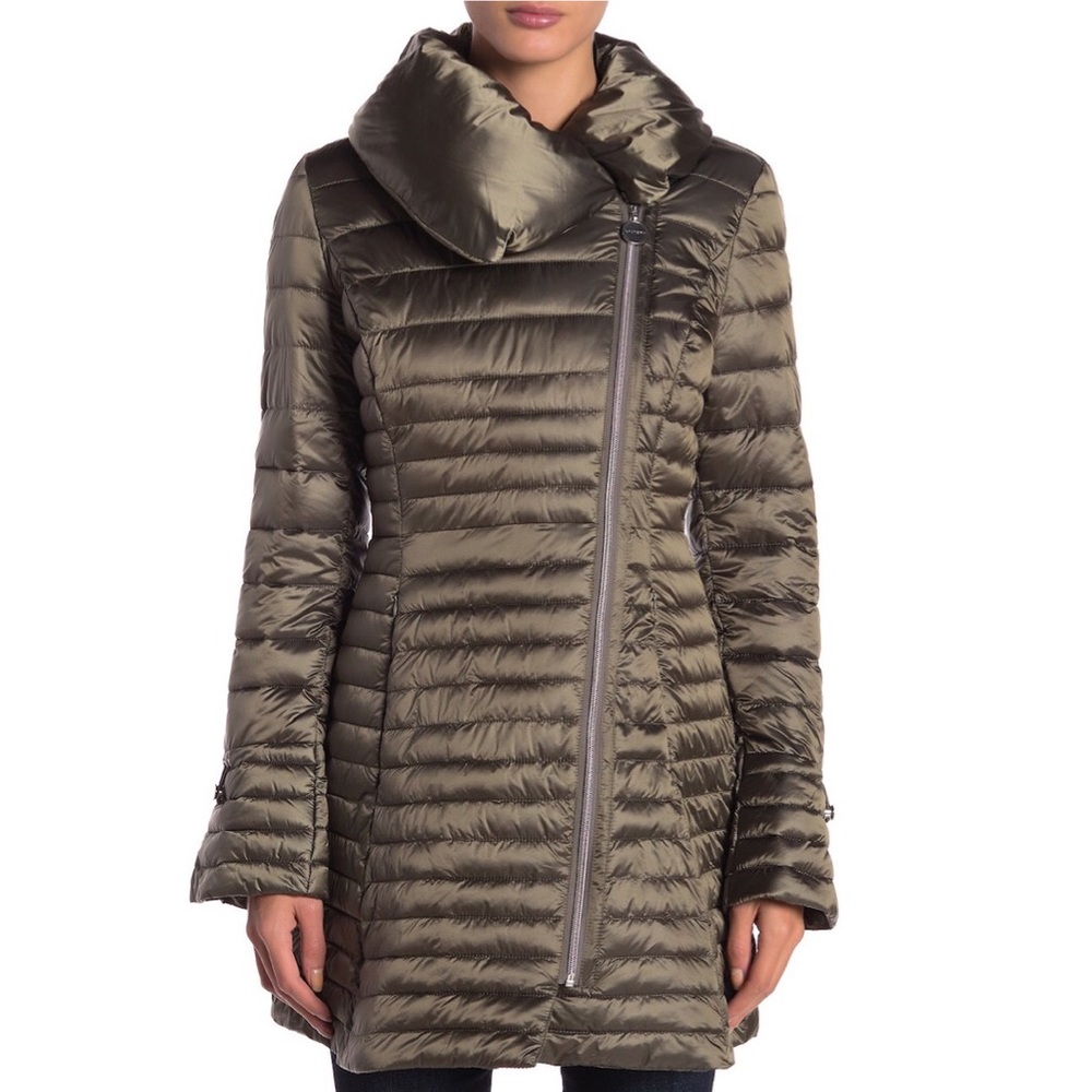 NWT Asymmetrical Collar Quilted Jacket